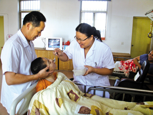 二级智力残疾人可以领多少低保金-二级肢体残