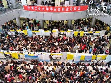 �� ��: 796497 ������
��Ӱ����: ����
�ļ���:xin_302110411073179626381.jpg����
�ļ���С:93K����
�� X ��:337 X 450����
˵��:xin_302110411073179626381.jpg