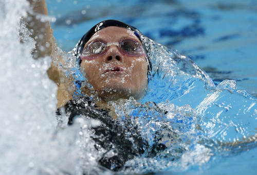 ��ͼ��Ů��200����ӾԤ�� �д����ӽ�������