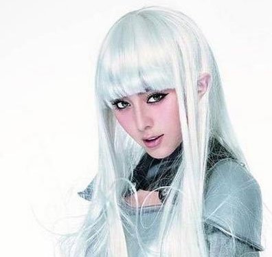 范冰冰PS前照片曝光 肥肚粗腿雷翻网友(组图)