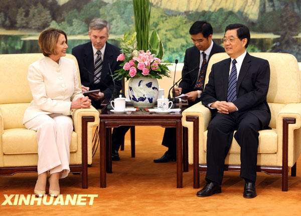 5��27�գ�������ϯ�������ڱ����������û��������Ժ�鳤�����������������������Ժ�û������š� 