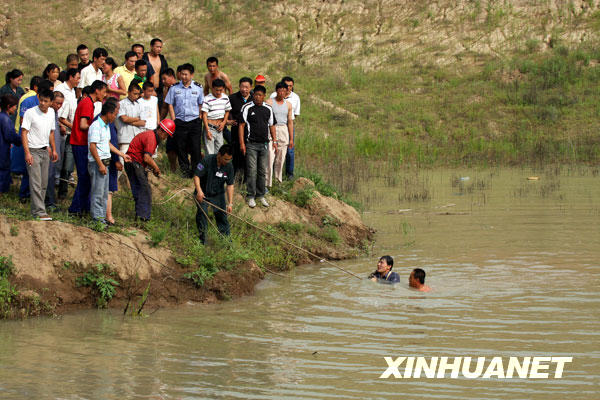 哈尔滨三名小学生溺水身亡