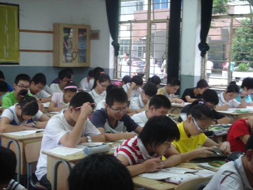 初三学生新学期倍加努力
