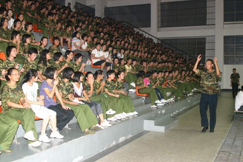 2009年上虞中学高一新生军训