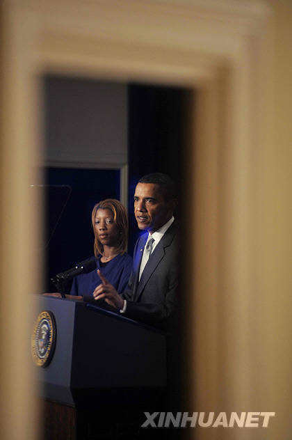 奥巴马国会遭斥骂 力推医改表决心