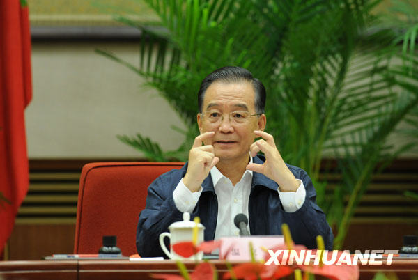 9��21�պ�22�գ�����Ժ�����¼ұ��ٿ���������ս���Բ�ҵ��չ��̸�ᣬ��ȡ���á��Ƽ�ר�ҵ�����ͽ��顣