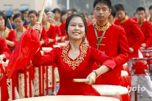 9��27�գ��μӹ���60�������ľ����š������š��ϳ��ž������һ�δ��ͺ����� �����緢 ֣���� ��