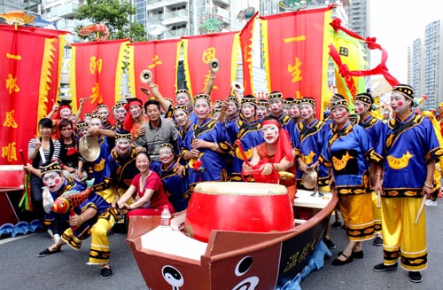 大奏鼓参加省建国六十周年文化巡演