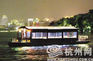 西湖游船几点排队 10978081_621869.jpg