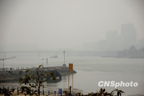 �е�ƫǿ�������Ӱ���й��󲿵��� ɽ���д�ѩ