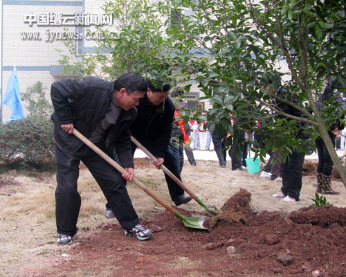 人口动态与气候变化_人口动态与气候变化(3)