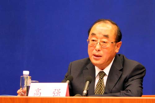 �Ի���ǿ:�������˱�������ļල����