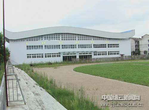 风雨操场_风雨操场人均面积