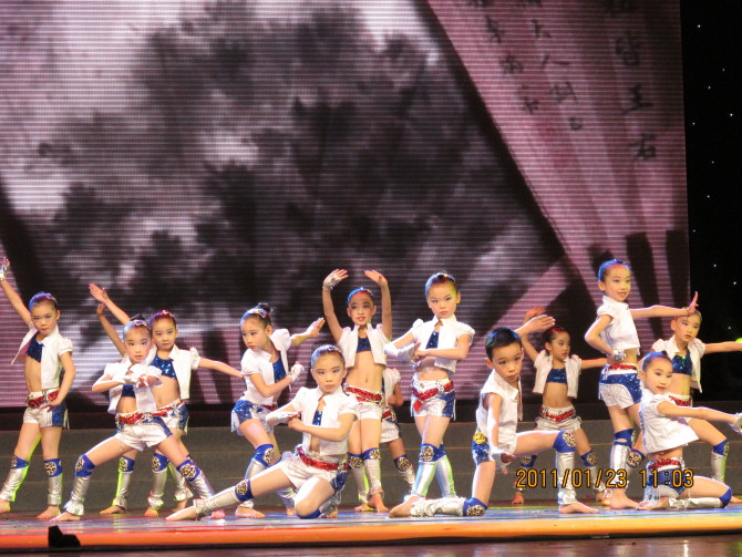 《英雄少年》挺进央视少儿春晚-功夫舞蹈-江山