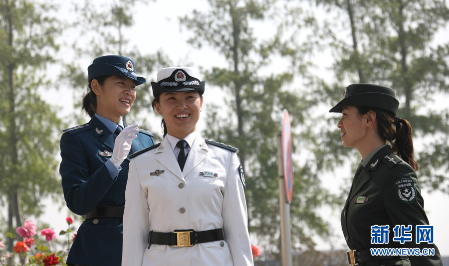 解放军07式预备役军服换装仪式在北京举行