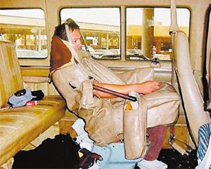 ī��������αװ�ɳ�����͵��������ץ(ͼ)