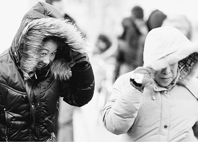 ǿ�����Ӱ���ҹ� �����󲿵�����������(ͼ)