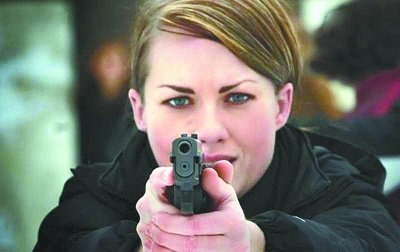 ϣ������Ů���ڽ��� ��ʱ׼��Ϊ�䵲�ӵ�(ͼ)