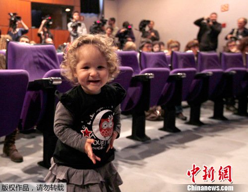 ������ŮӤ����̥�н������� ϵȫ������