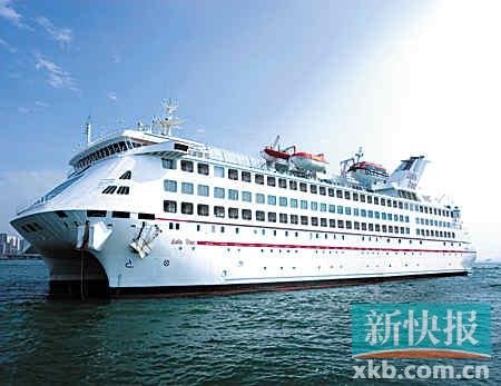 �ҹ����ڽ���ͨ���ϵ���ɳ���˵����κ���(ͼ)