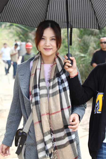 《野鸭子2》厦门热拍 曹曦文故地重游感慨多(图)-曹曦文,故地重游,以不变应万变-武义新闻网