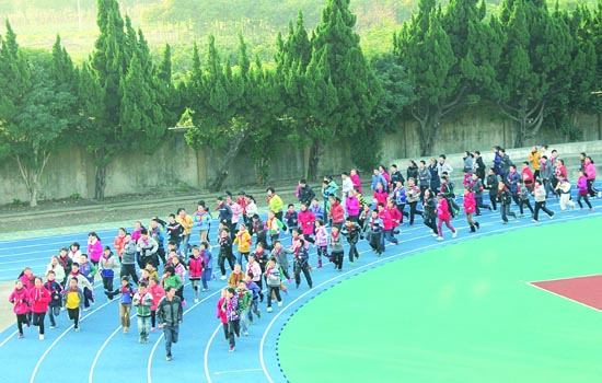 冬季长跑与健康同行