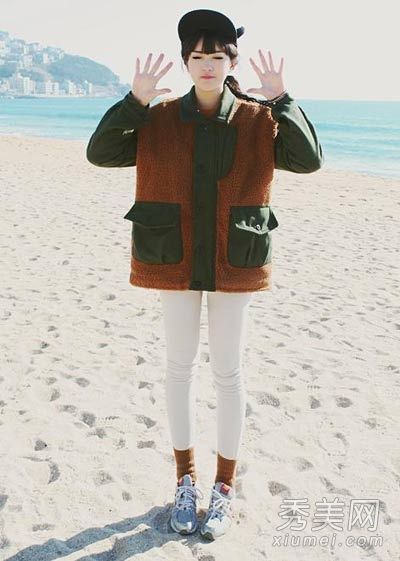 矮个女生穿衣搭配 <em>外套</em>配<em>打底</em>裤显高【图】-中