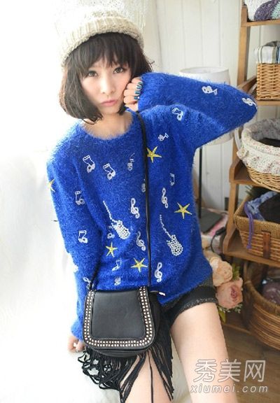 打底<em>毛衣</em>流行<em>搭法</em> 配棉服呢大衣时尚大方【图