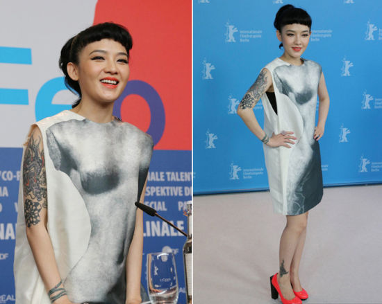 姜潮手臂纹身_娱乐无极限 2010 8090踢馆失败