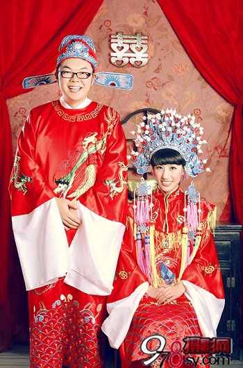 中式婚纱照_中式经典婚纱照图片