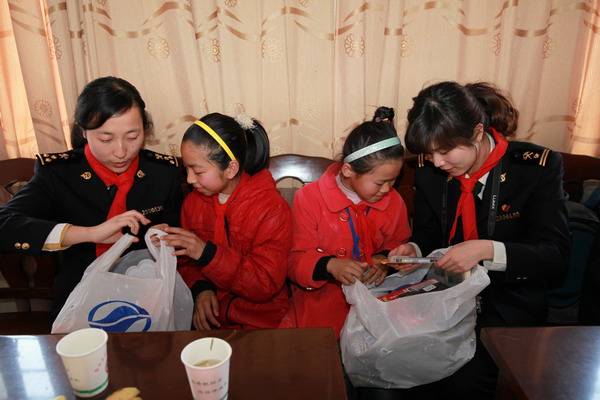 杭州西湖_杭州海关收入