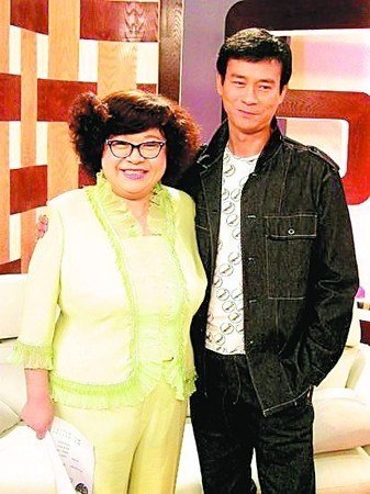 王大治妻子遭人肉曝光 糟糠之妻们也很美艳