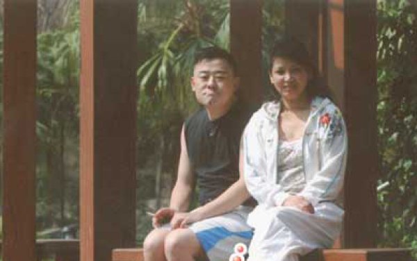 王大治妻子遭人肉曝光 糟糠之妻们也很美艳