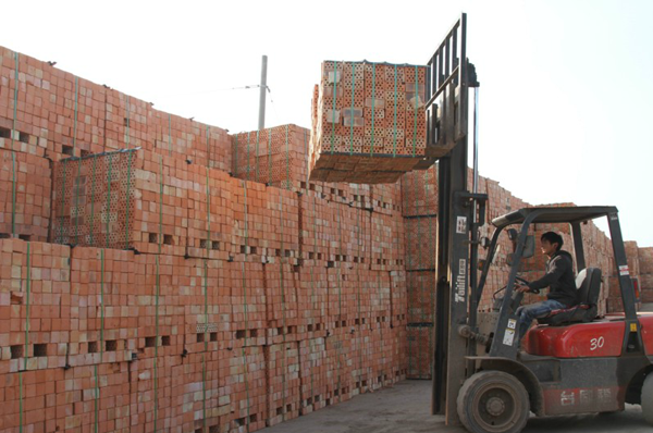 节地环保产能高恒嘉建材半自动红砖生产线填