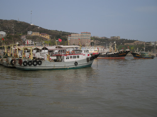 浙江银河,银河网址,银河网站,银河官网,银河开户,银河注册,银河娱乐,银河平台石塘镇的松门地区也是整个中国大陆离钓鱼岛最近的地方之一