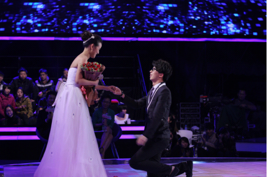 《非常完美》告白视频引热议 网友含泪送祝福\/图