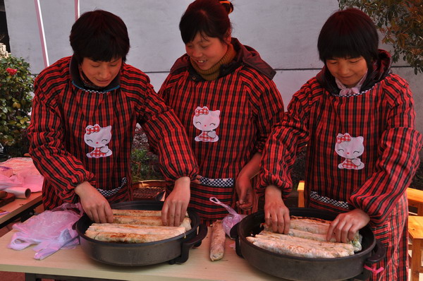 方前镇举办首届农家旅游美食节-磐安新闻网