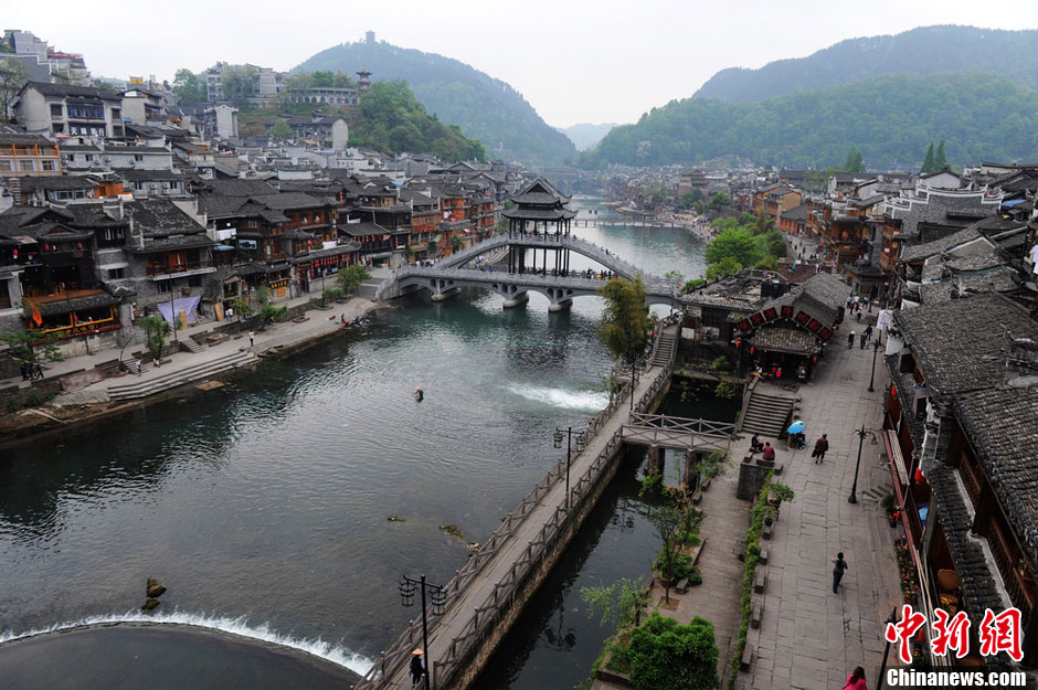 实拍湖南凤凰古城
