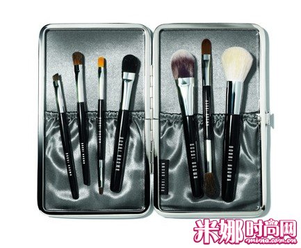 Bobbi Brown臻爱光芒系列 散发最美光芒