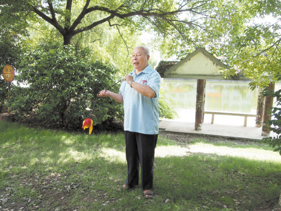 健身球操的领头雁 --东阳新闻网