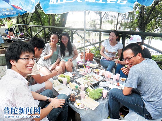 夏日热恋 青春有约