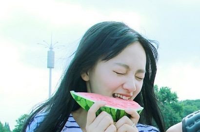 武大女神海量素颜照曝光