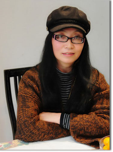 王英:用写作绽放<em>女人</em>之花--<em>海盐</em>新闻网