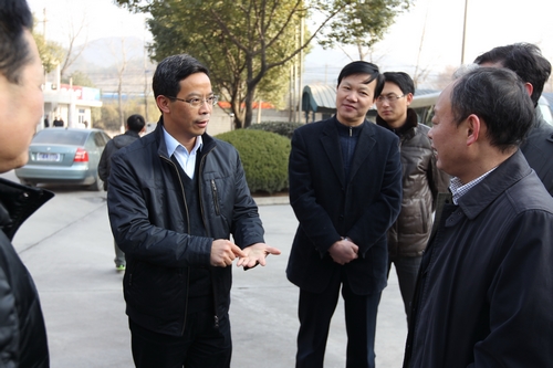 省防旱抗旱工作紧急视频会议召开 吕志良在长兴分会场参加会议