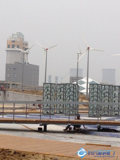 超威建设风光互补一体储能电站集成示范样板
