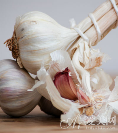  Ů��˯ǰ����10��ʳ�� �ٵ�