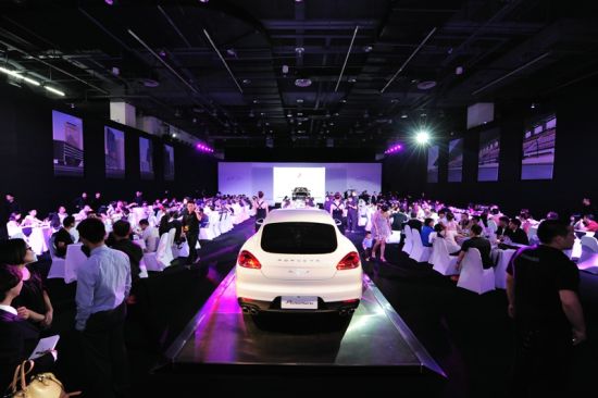 ��ʱ����һ��Panamera���� ̨������