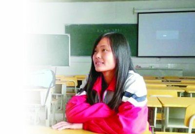 弃婴无户口难高考 养父悔称不如送孤儿院-孤儿