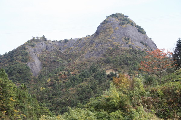 天马行空千山秀——仁川镇平象村