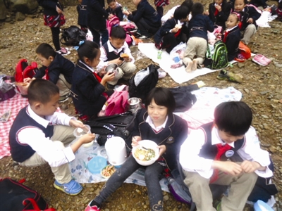 熟溪小学:秋游这门课程很有意思--武义新闻网妹小学袜船图片